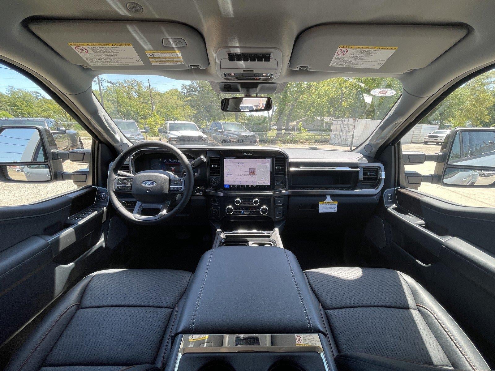 2026 Ford Super Duty F-350 DRW LARIAT