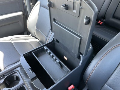 2026 Ford Super Duty F-350 DRW LARIAT