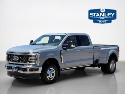 2026 Ford Super Duty F-350 DRW LARIAT