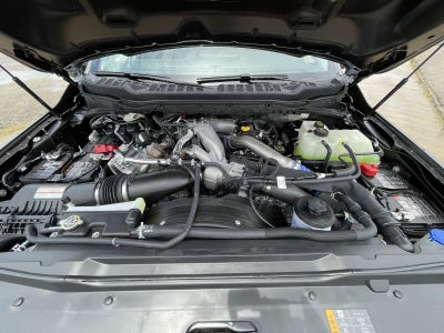 2026 Ford Super Duty F-350 DRW LARIAT