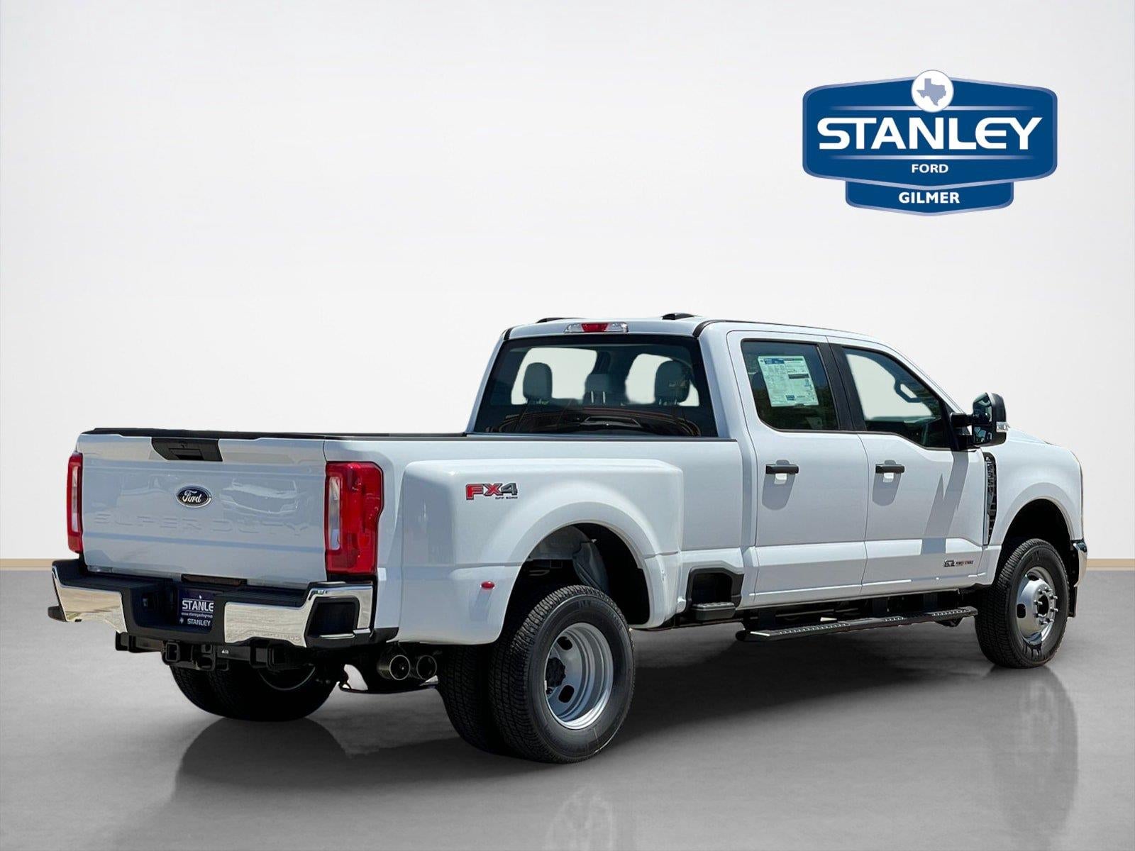 2026 Ford Super Duty F-350 Drw XL