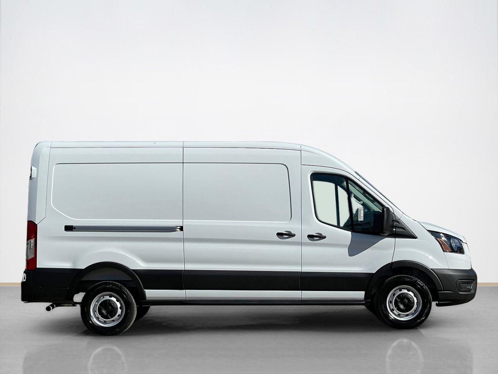 2026 Ford Transit Cargo Van T-250 148 MED RF 9150 GV