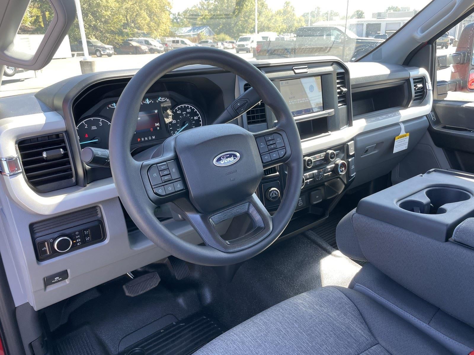 2026 Ford Super Duty F-350 SRW XL