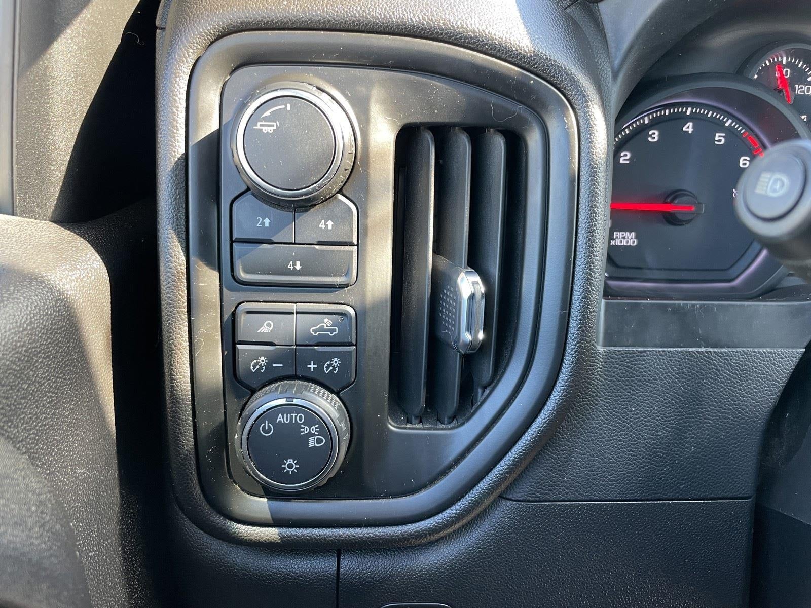 2024 Chevrolet Silverado 2500HD Custom