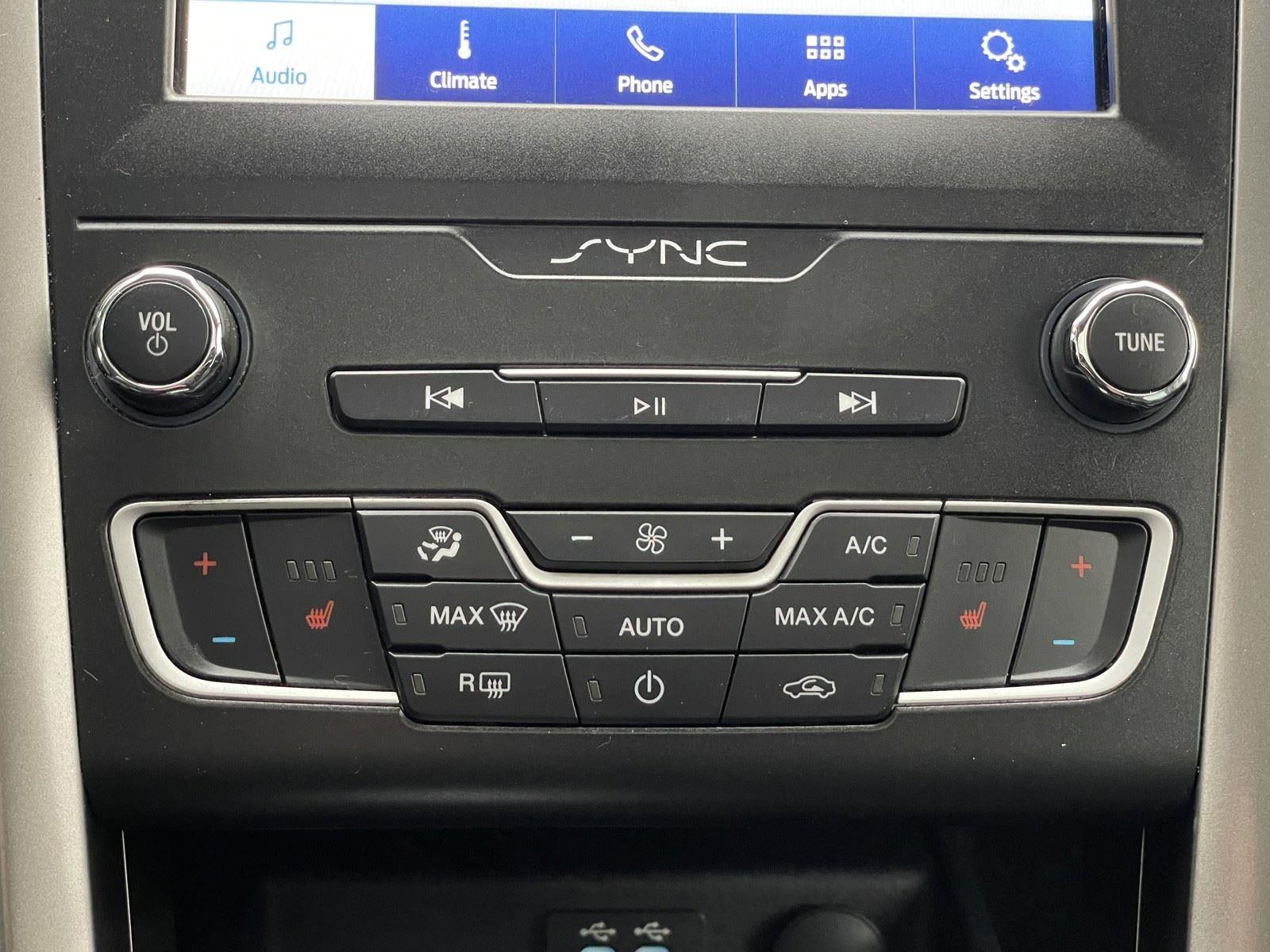 2019 Ford Fusion SEL