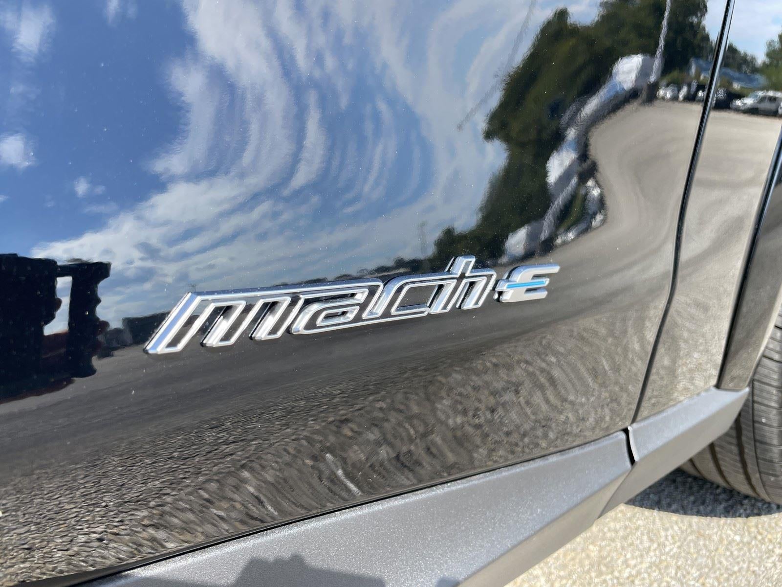 2025 Ford Mustang Mach-E Premium