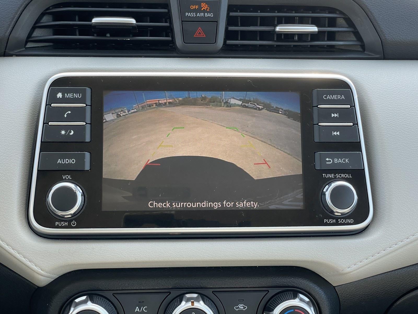 2021 Nissan Versa SV