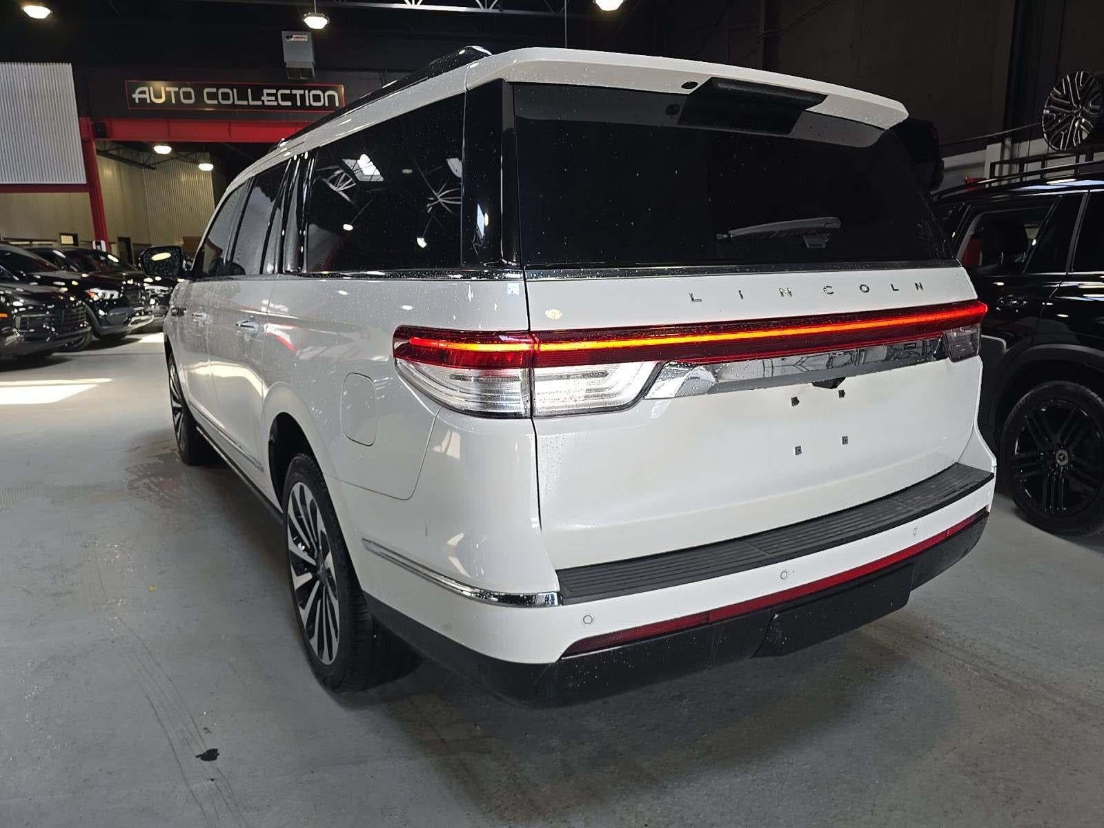 2023 Lincoln Navigator L Reserve
