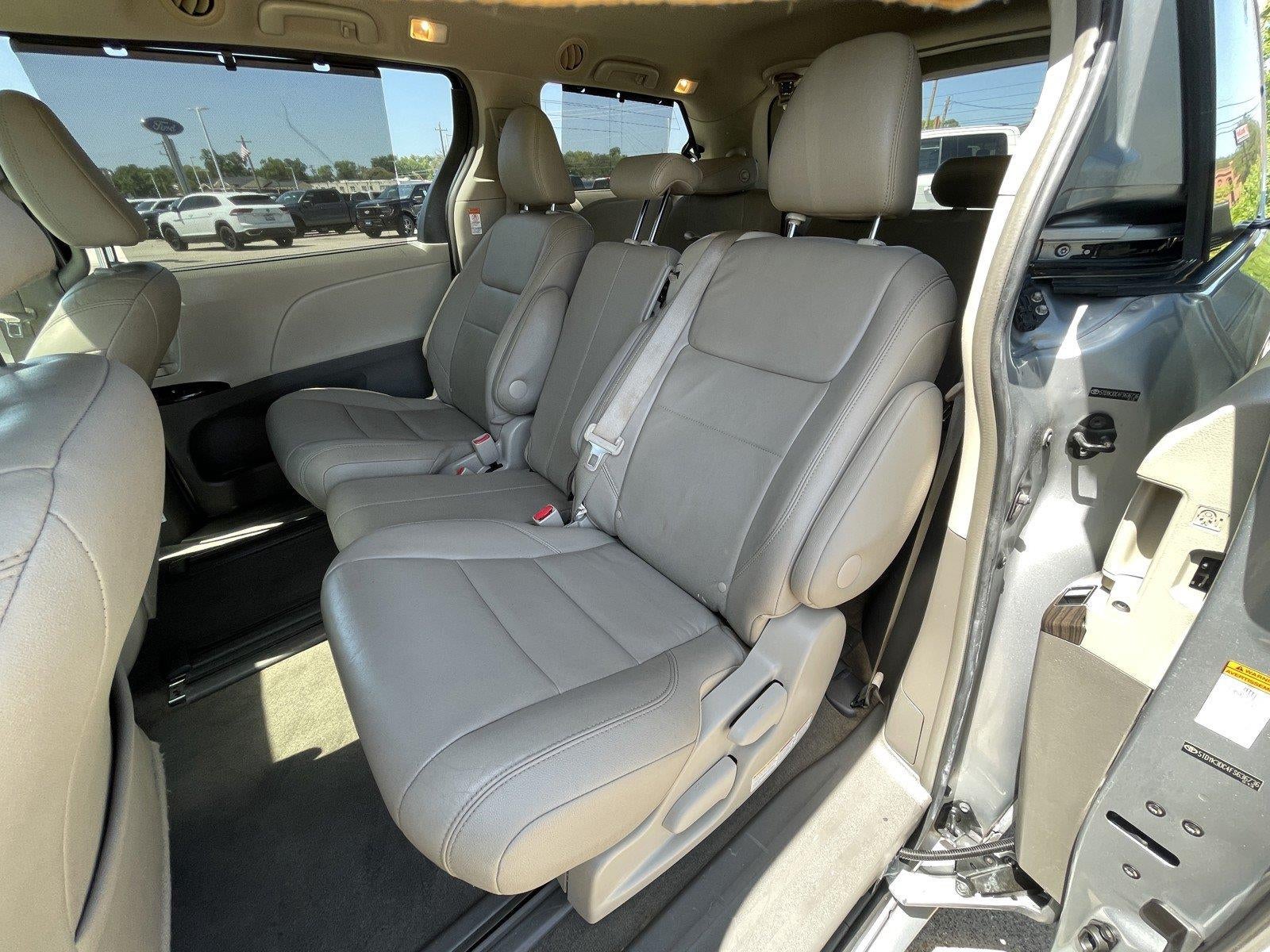 2015 Toyota Sienna XLE Premium