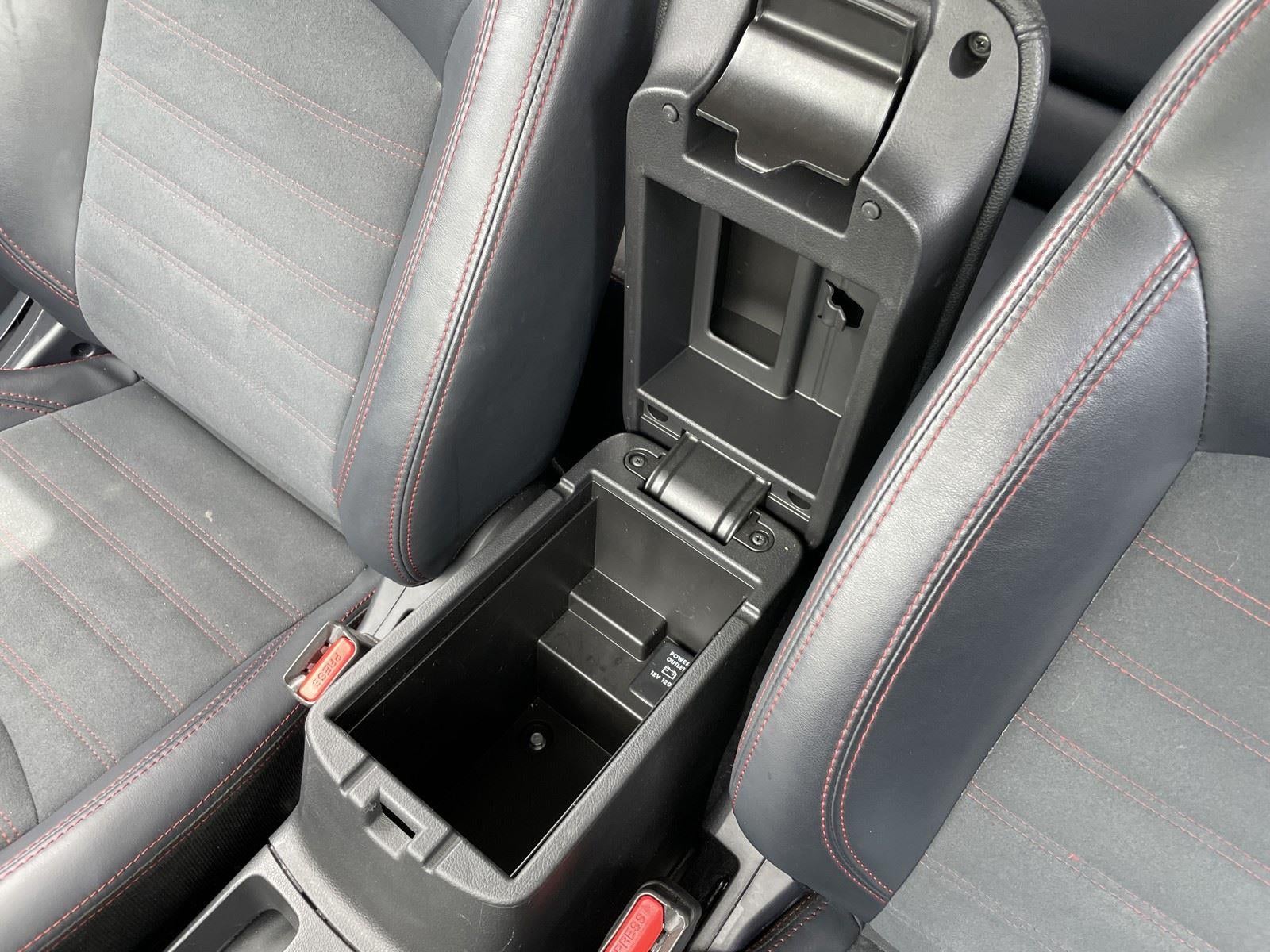 2025 Mitsubishi Outlander Sport SE