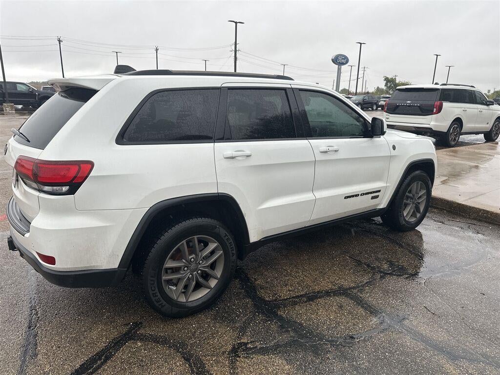 2017 Jeep Grand Cherokee 75th Anniversary Edition