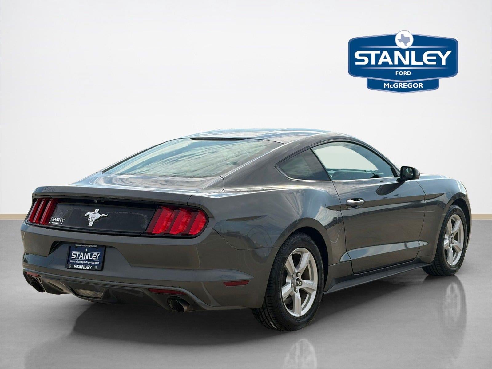 2016 Ford Mustang V6