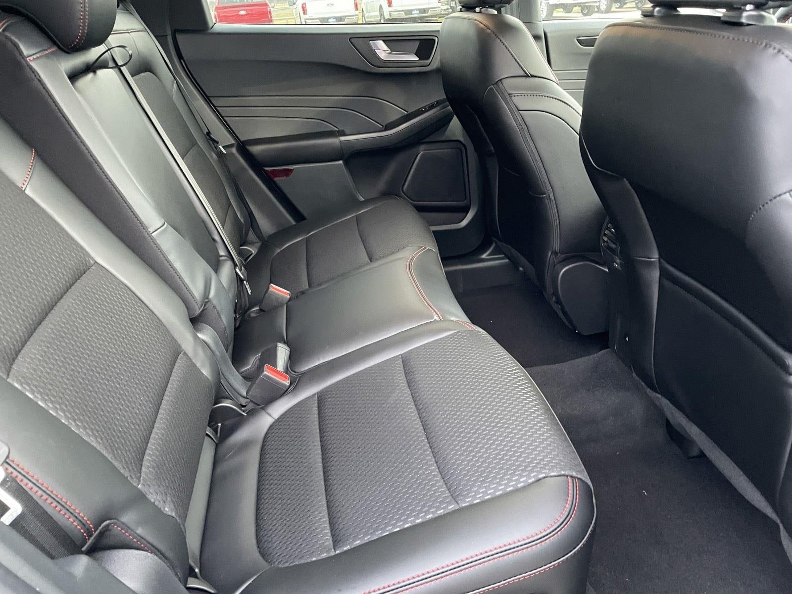 2026 Ford Escape ST-Line Select