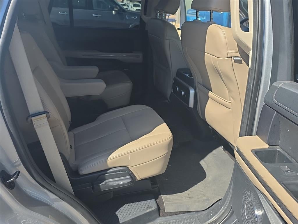 2022 Ford Expedition XLT