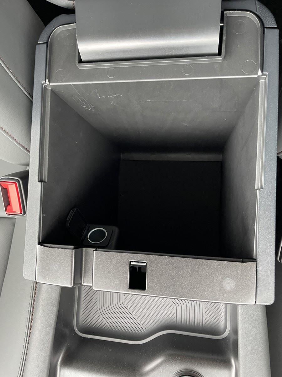 2026 Ford Explorer Active (100A)