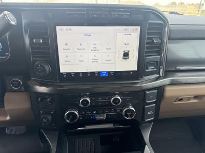 2023 Ford Super Duty F-250 SRW LARIAT