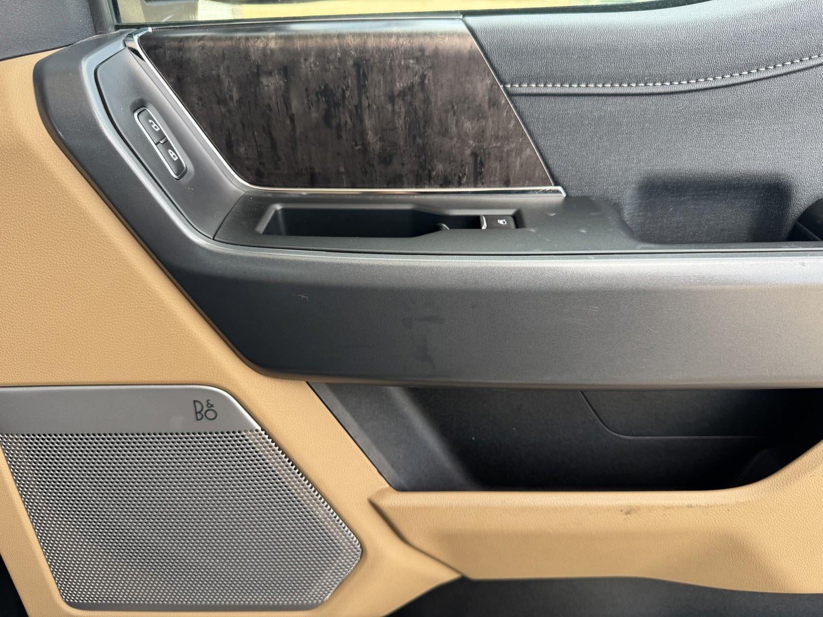 2023 Ford Super Duty F-250 SRW LARIAT