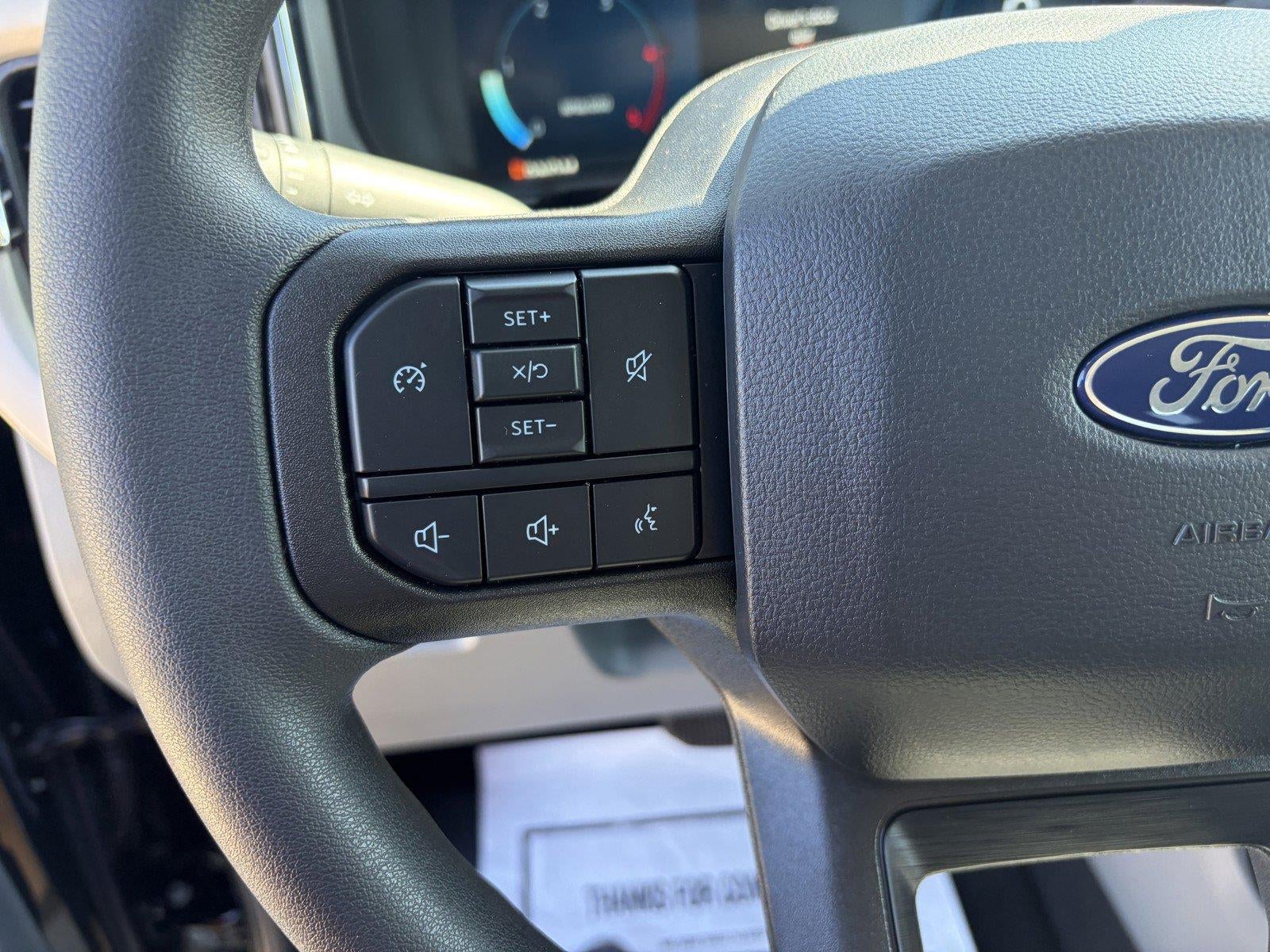 2027 Ford Super Duty F-250 SRW XLT