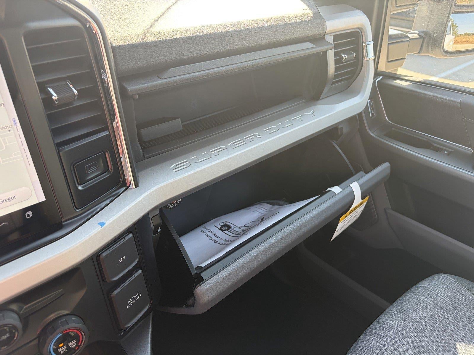 2027 Ford Super Duty F-250 SRW XLT