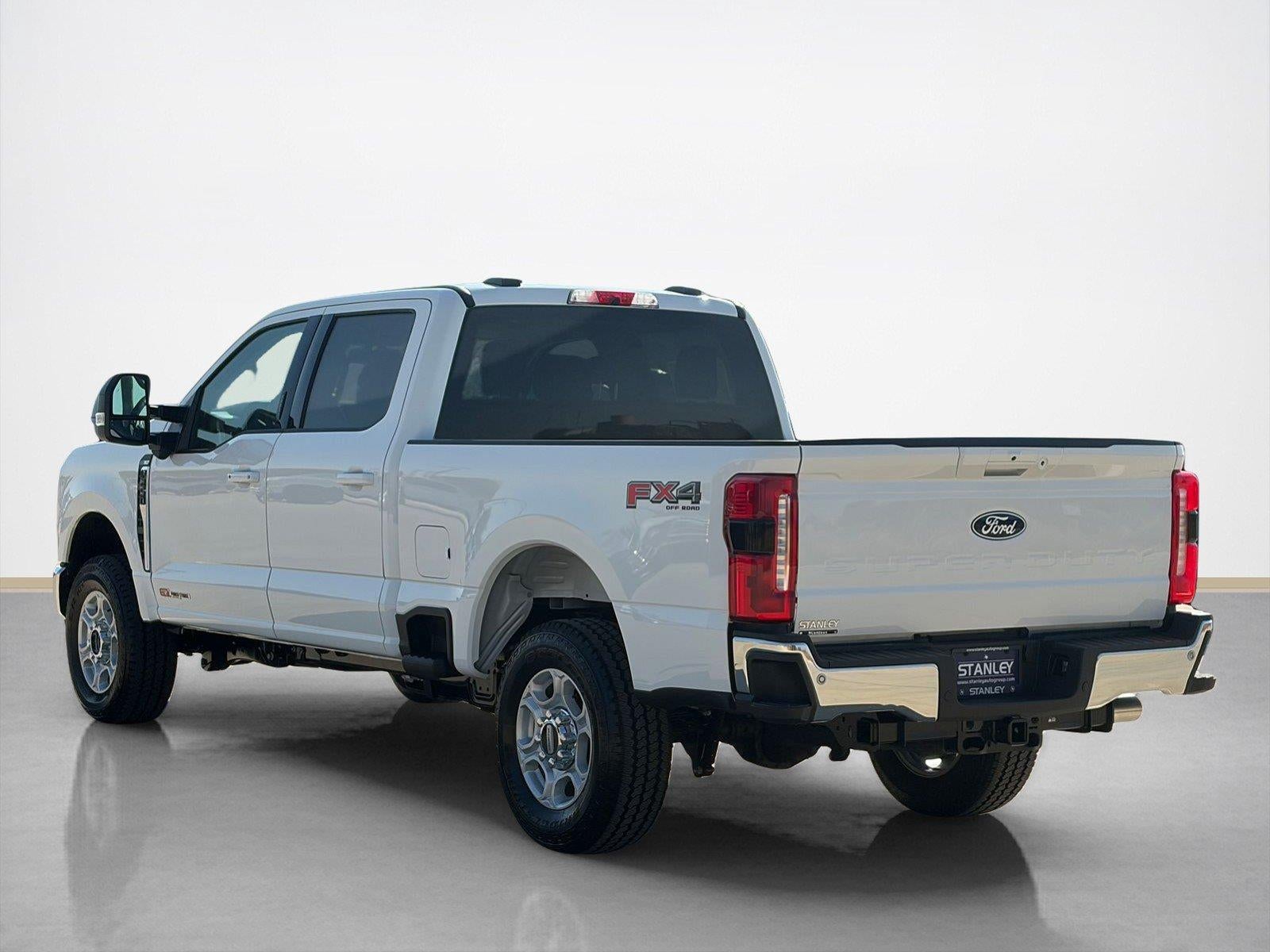 2027 Ford Super Duty F-250 SRW XLT
