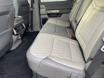 2026 Ford Super Duty F-250 SRW Platinum