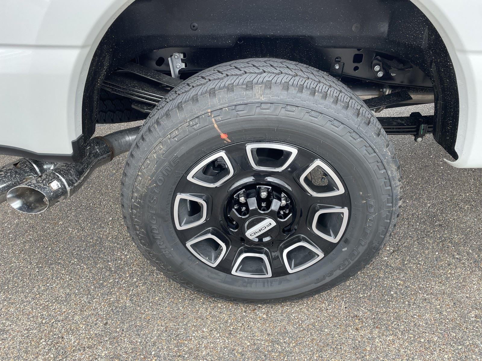 2026 Ford Super Duty F-250 SRW Platinum