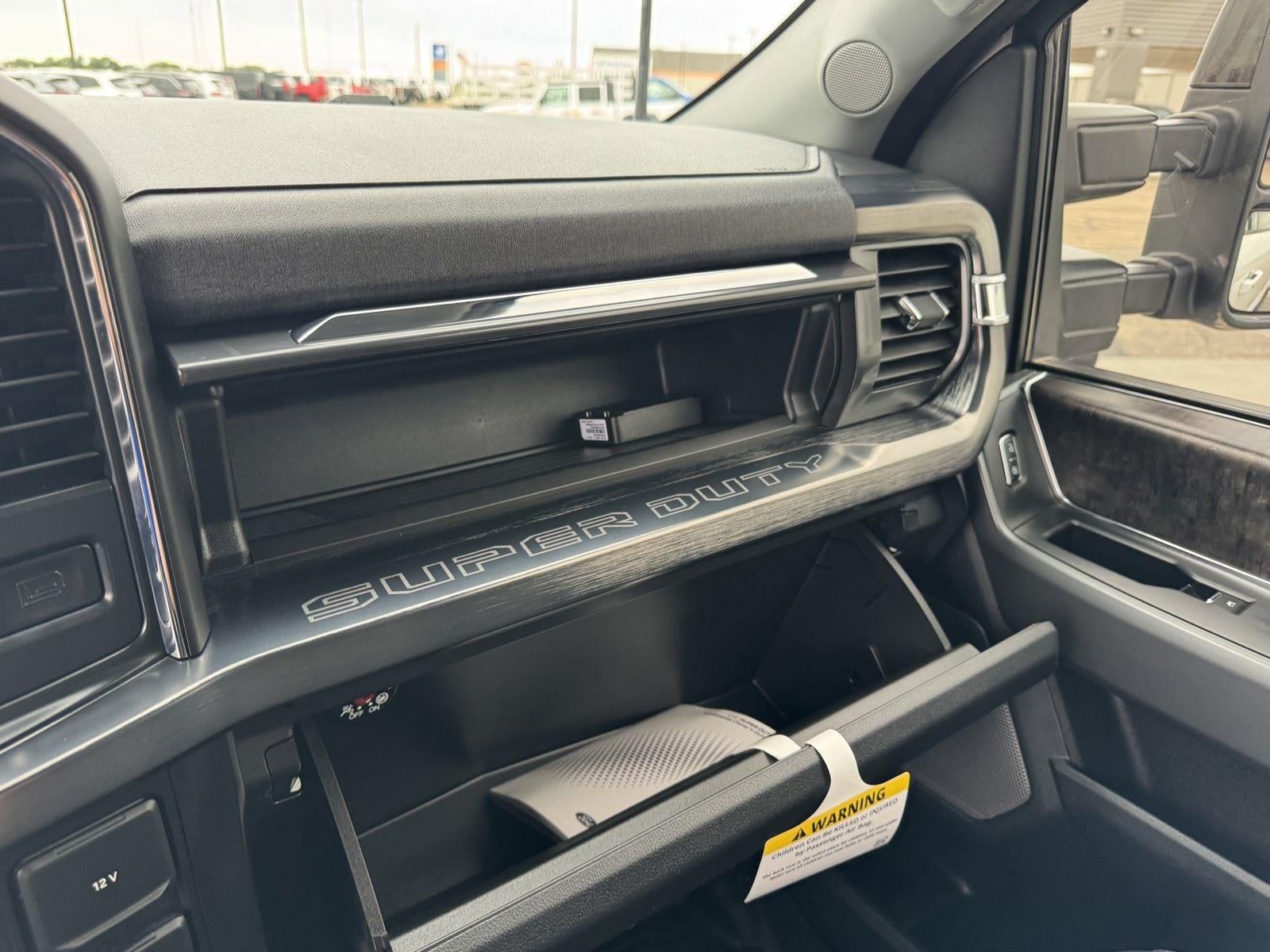 2025 Ford Super Duty F-250 SRW LARIAT