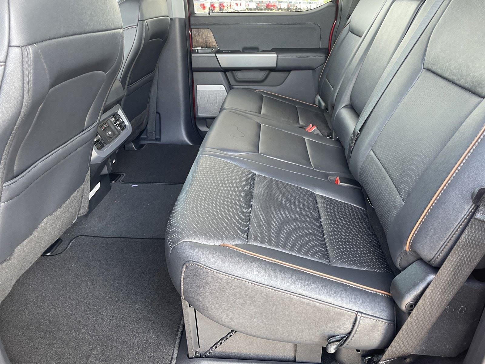 2025 Ford Super Duty F-250 SRW LARIAT