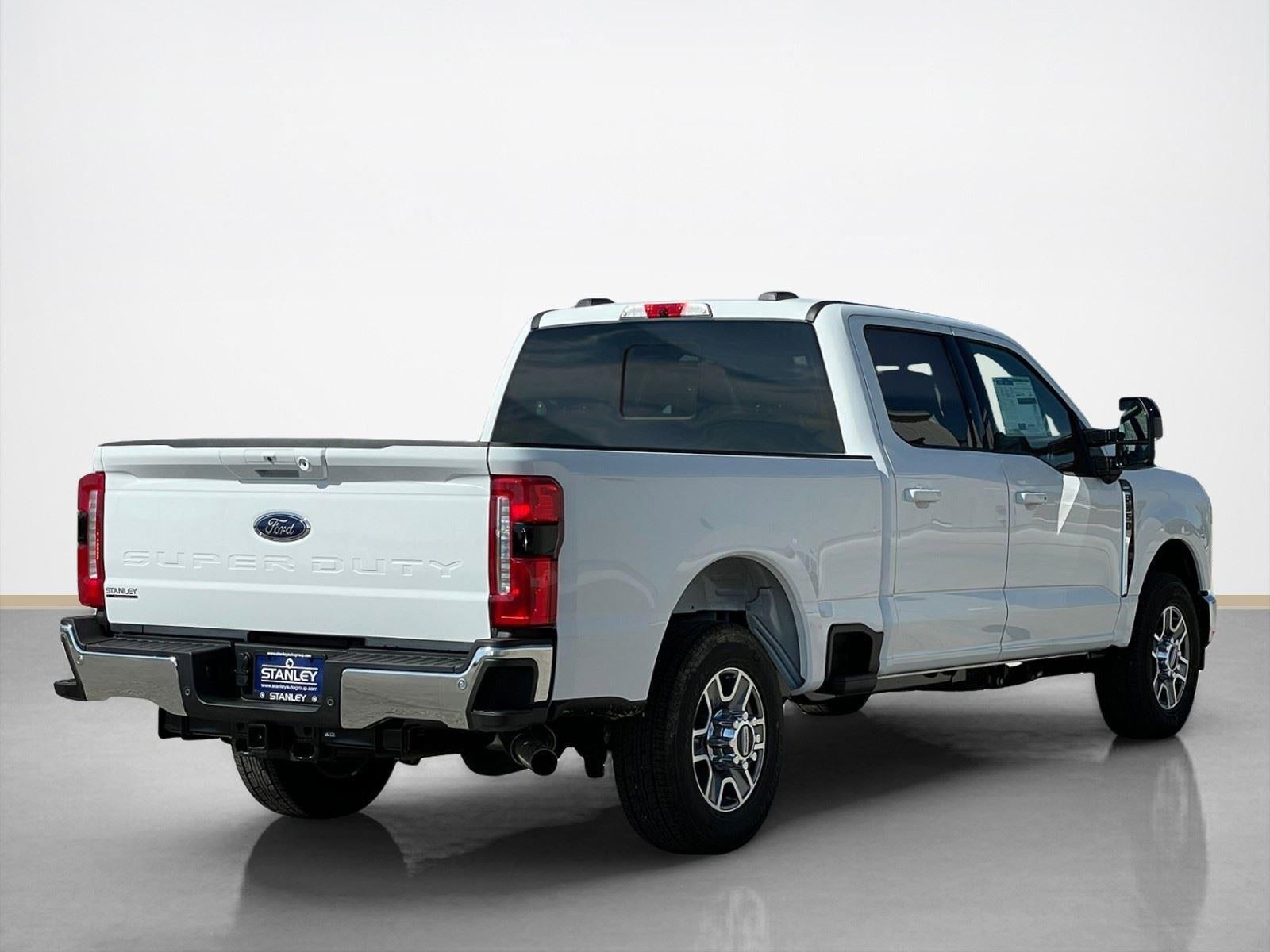 2026 Ford Super Duty F-350 SRW LARIAT