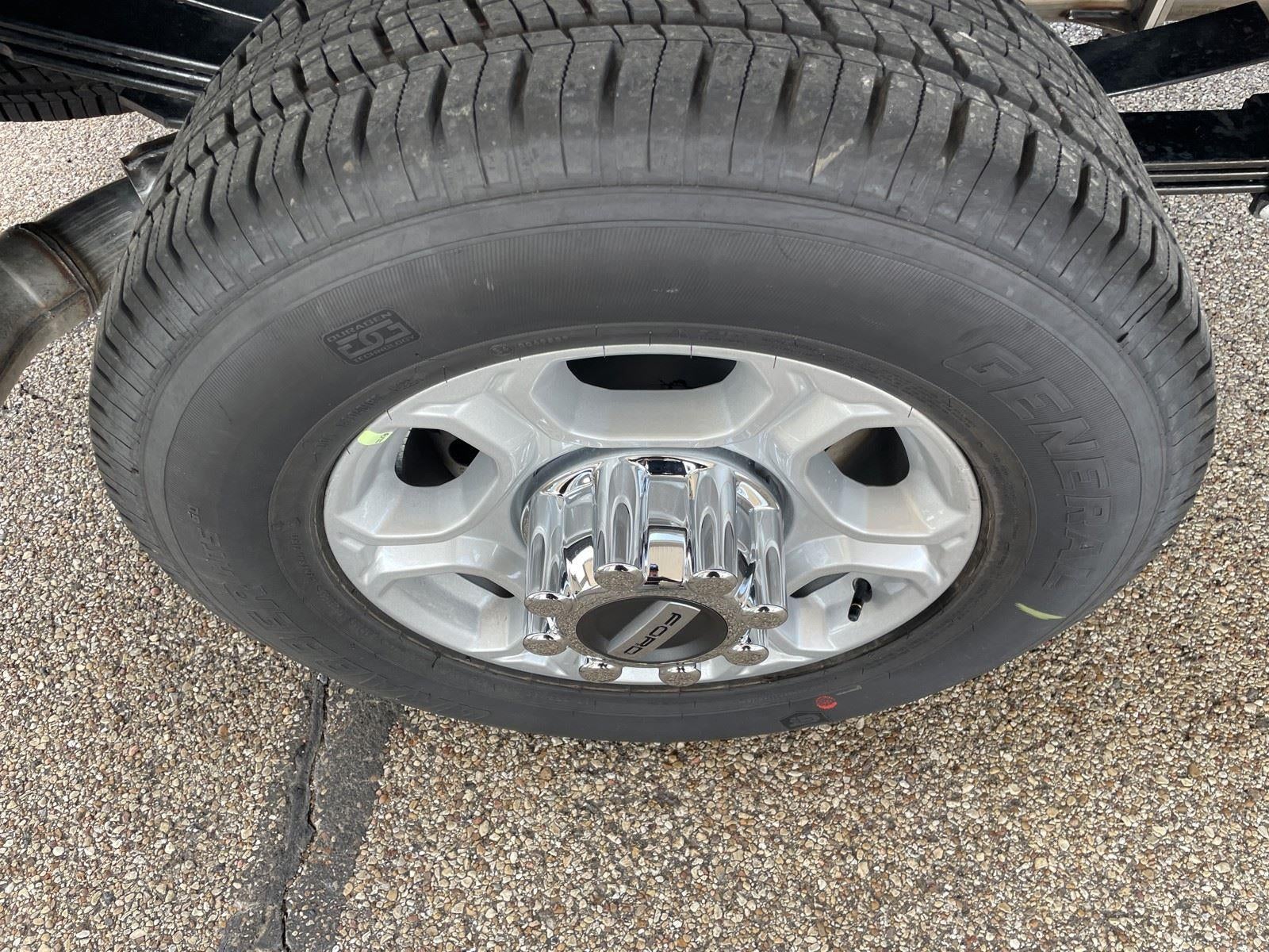 2026 Ford Super Duty F-350 SRW XLT