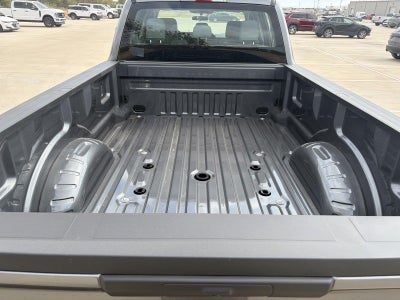 2027 Ford Super Duty F-350 SRW LARIAT