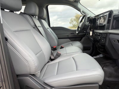 2027 Ford Super Duty F-350 SRW LARIAT