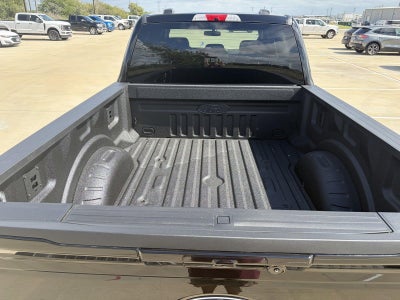 2027 Ford Super Duty F-350 SRW LARIAT