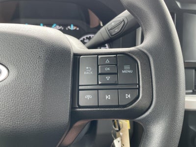 2026 Ford Super Duty F-350 SRW XLT