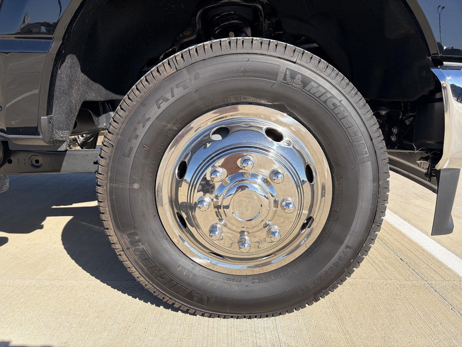 2026 Ford Super Duty F-350 DRW XLT
