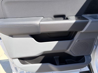 2027 Ford Super Duty F-350 DRW XLT