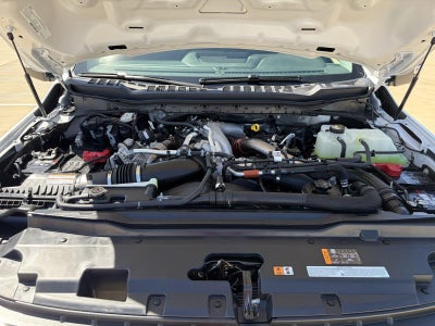 2027 Ford Super Duty F-350 DRW XLT