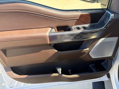 2027 Ford Super Duty F-350 DRW King Ranch