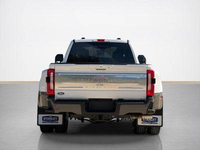 2027 Ford Super Duty F-350 DRW King Ranch