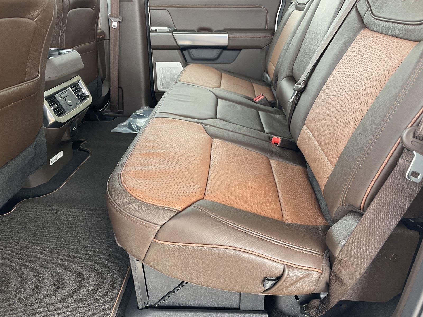 2026 Ford Super Duty F-350 DRW King Ranch