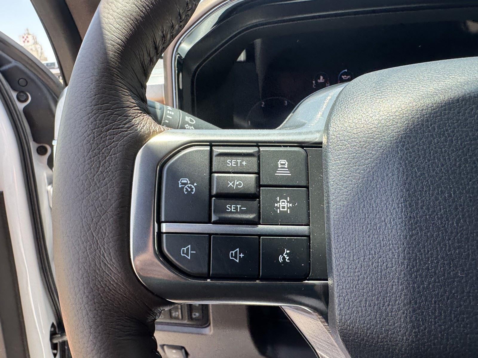 2026 Ford Super Duty F-350 DRW King Ranch