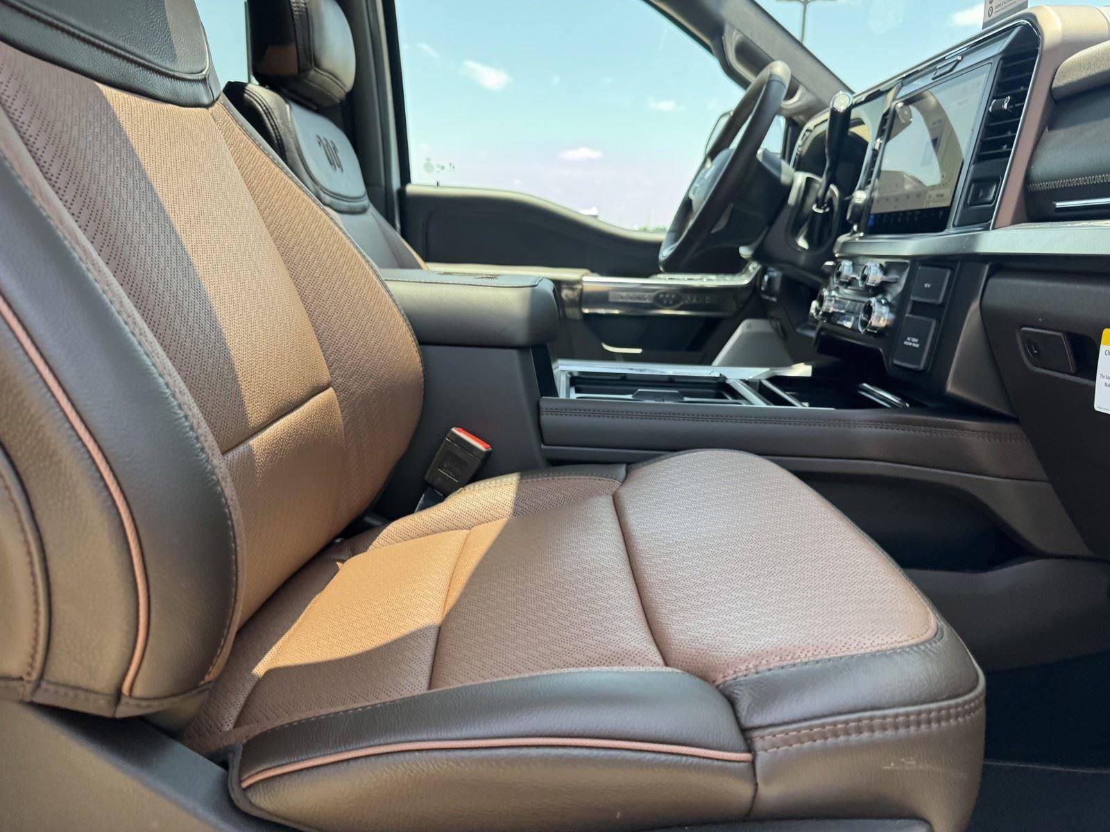 2026 Ford Super Duty F-350 DRW King Ranch