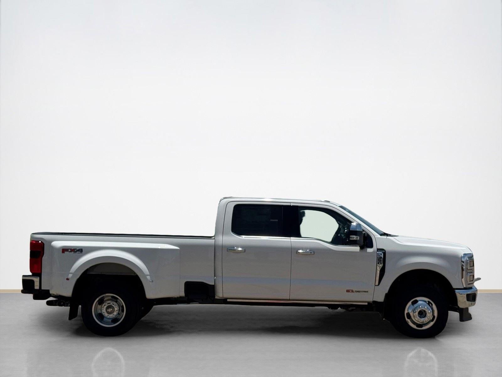 2026 Ford Super Duty F-350 DRW King Ranch