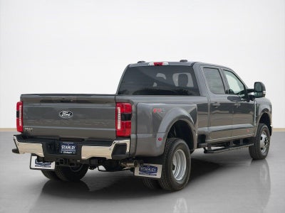 2027 Ford Super Duty F-350 DRW XLT