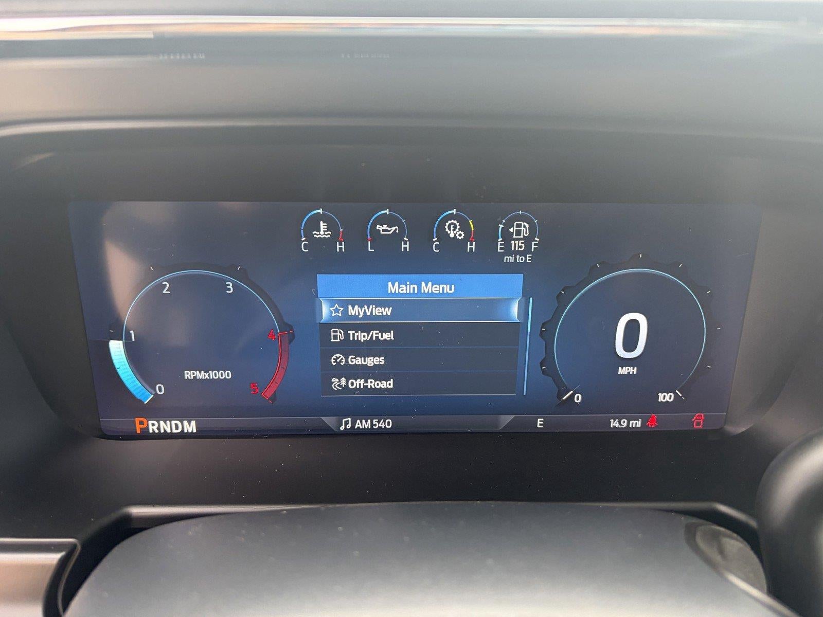 2027 Ford Super Duty F-350 DRW XLT