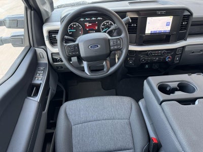 2026 Ford Super Duty F-350 DRW XL