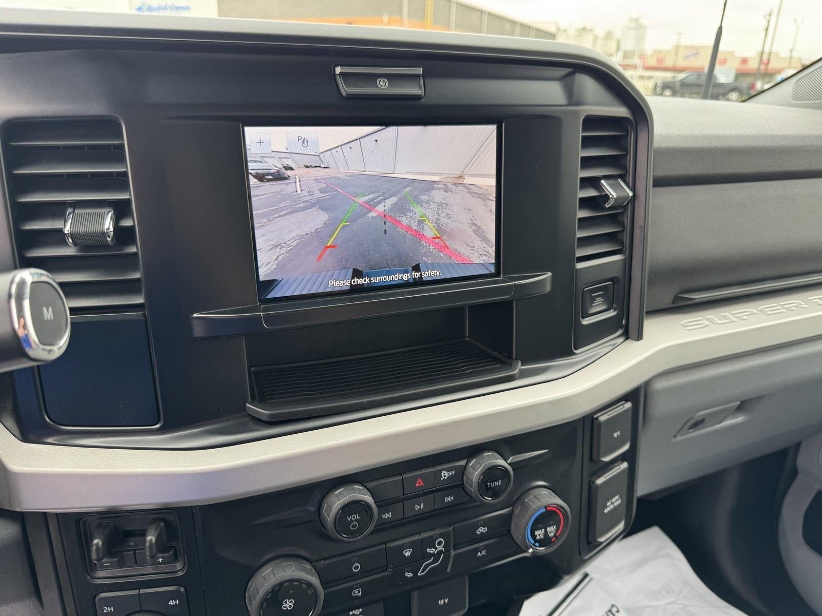 2025 Ford Super Duty F-350 DRW XLT