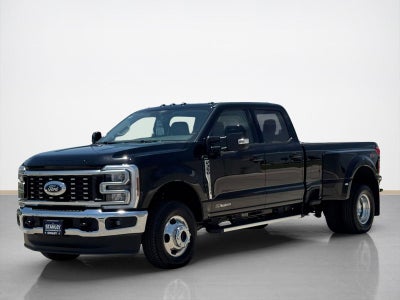 2026 Ford Super Duty F-350 DRW LARIAT