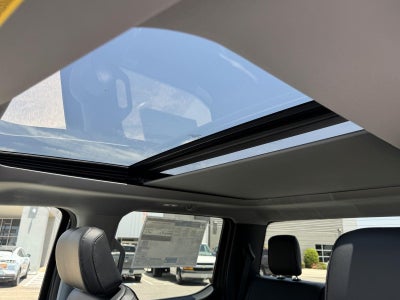 2026 Ford Super Duty F-350 DRW LARIAT