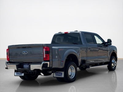 2026 Ford Super Duty F-350 DRW LARIAT